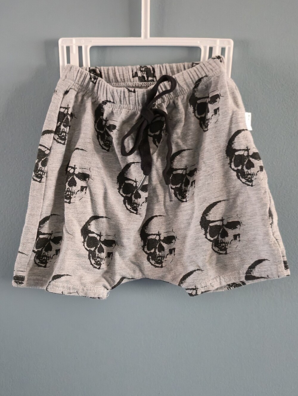 Grey Skull Print Harem Shorts 2T By Portage And Main